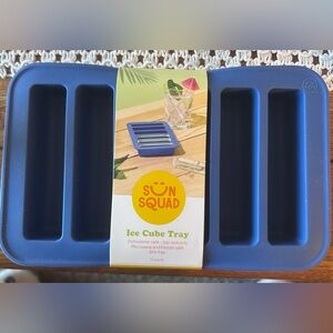 Sun Squad Silicone Blue Ice Cube Tray